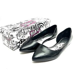 Vintage Y2K deadstock black vegan patent leather pointed toe ballet flats